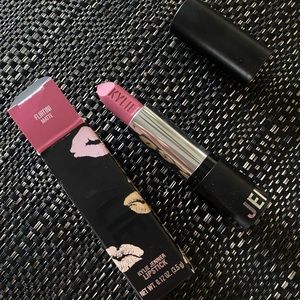 Kylie lipstick